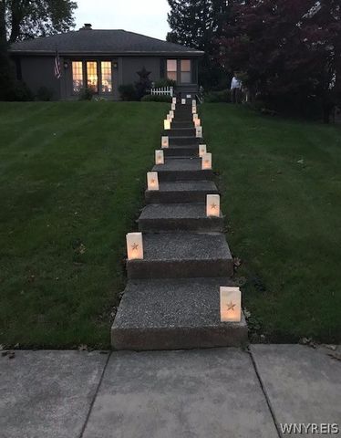 233 Crosby Boulevard, Amherst, NY 14226