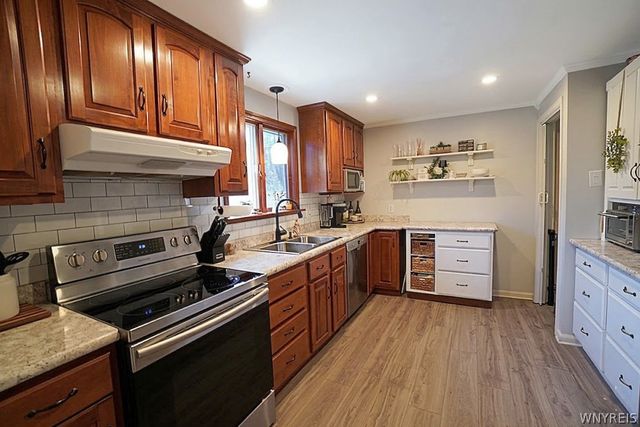 233 Crosby Boulevard, Amherst, NY 14226