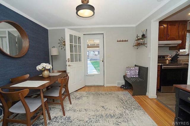 233 Crosby Boulevard, Amherst, NY 14226