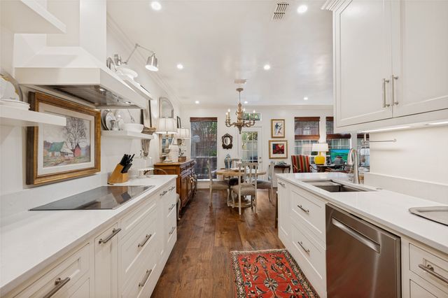 4242 TOMBERRA Way, Dallas, TX 75220