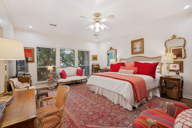 4242 TOMBERRA Way, Dallas, TX 75220