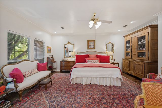 4242 TOMBERRA Way, Dallas, TX 75220