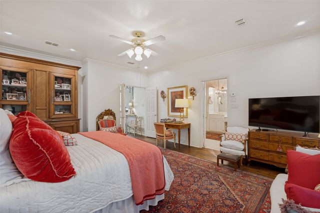 4242 TOMBERRA Way, Dallas, TX 75220