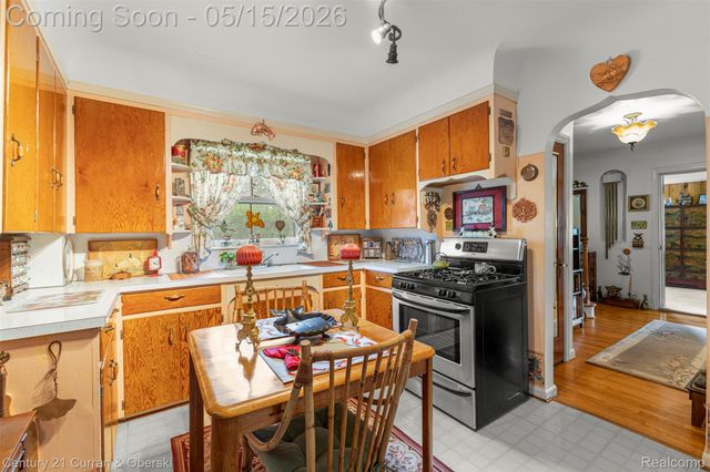 24700 Goddard Road, Taylor, MI 48180