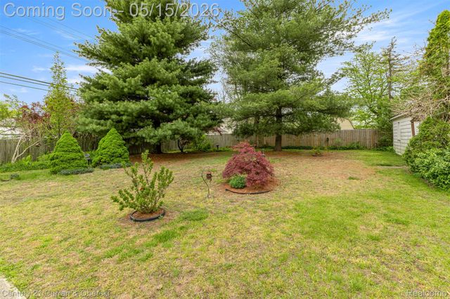 24700 Goddard Road, Taylor, MI 48180