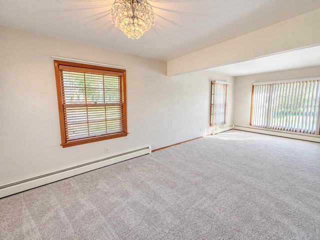 8706 W Courtland AVENUE, Milwaukee, WI 53225