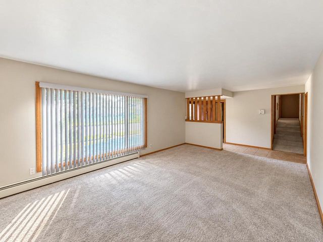 8706 W Courtland AVENUE, Milwaukee, WI 53225