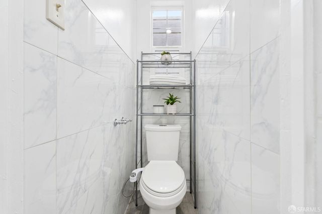 710 Vienna Street, San Francisco, CA 94112