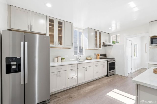 710 Vienna Street, San Francisco, CA 94112