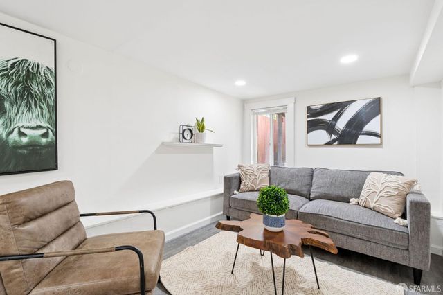 710 Vienna Street, San Francisco, CA 94112