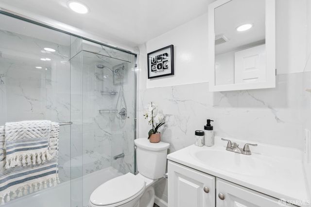 710 Vienna Street, San Francisco, CA 94112