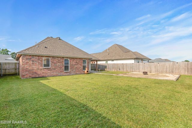 121 Ella Hill Street, Maurice, LA 70555