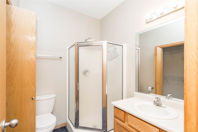 950 67th Street 410, West Des Moines, IA 50266