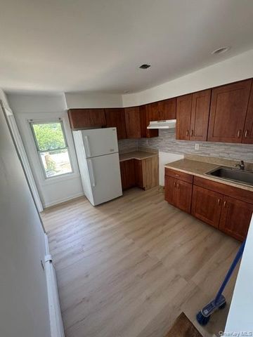 2534 Grand Avenue, Baldwin, NY 11510