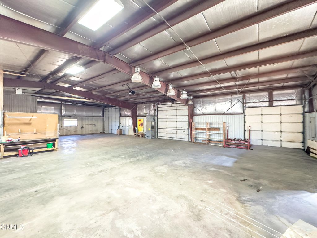 606 Broadway E, Williston, ND 58801 photo 6