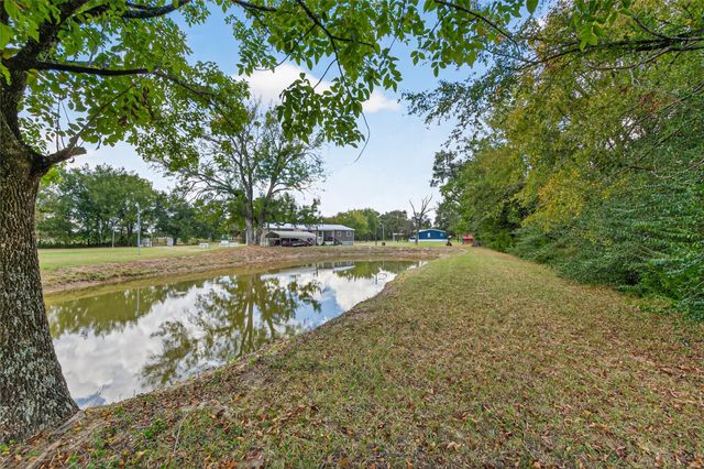 10715 Bozeman Ferry Road, Midway, TX 75852