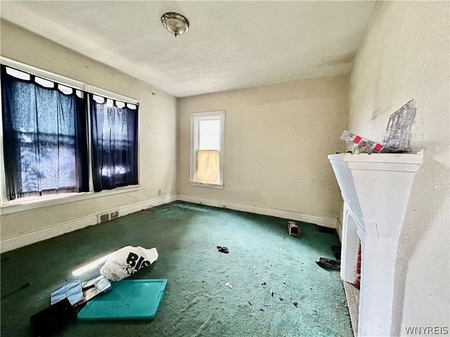 49 Barry Place, Buffalo, NY 14213