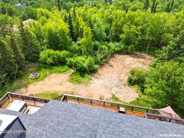 14760 Prator Street, Anchorage, AK 99516