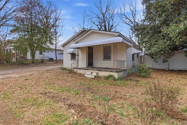 140 Simpson Ave Avenue, Woodruff, SC 29388