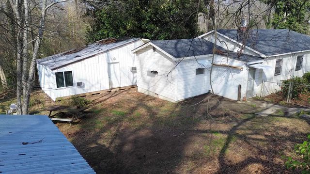 140 Simpson Ave Avenue, Woodruff, SC 29388