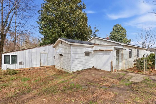 140 Simpson Ave Avenue, Woodruff, SC 29388