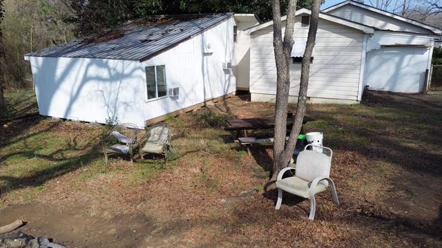 140 Simpson Ave Avenue, Woodruff, SC 29388