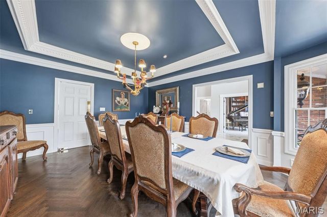 13506 River Forest Place, St Louis, MO 63128