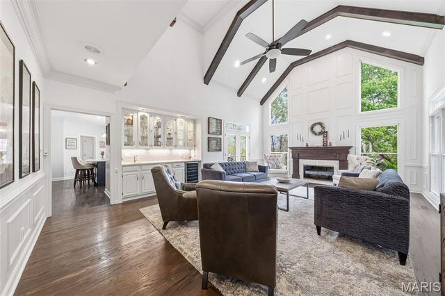 13506 River Forest Place, St Louis, MO 63128