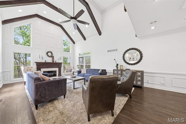 13506 River Forest Place, St Louis, MO 63128