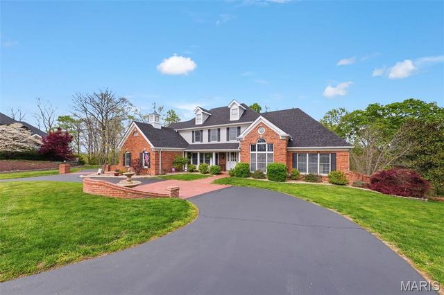 13506 River Forest Place, St Louis, MO 63128