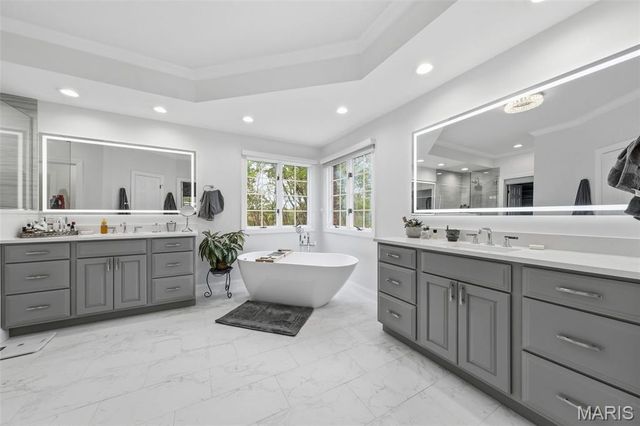 13506 River Forest Place, St Louis, MO 63128
