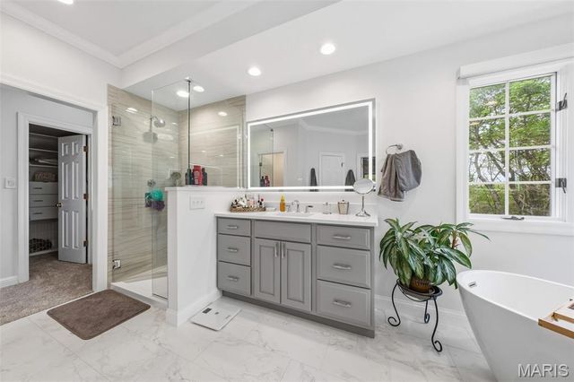 13506 River Forest Place, St Louis, MO 63128