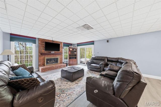 13506 River Forest Place, St Louis, MO 63128