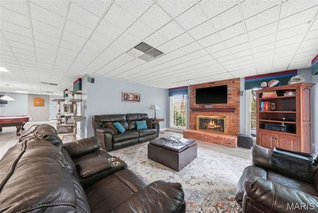 13506 River Forest Place, St Louis, MO 63128