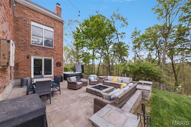 13506 River Forest Place, St Louis, MO 63128