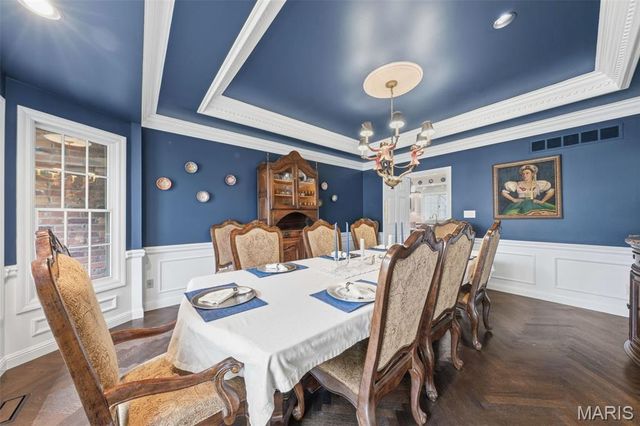 13506 River Forest Place, St Louis, MO 63128