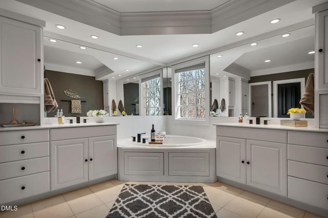 53516 Bickett Drive, Chapel Hill, NC 27517