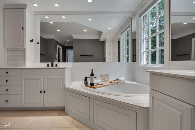 53516 Bickett Drive, Chapel Hill, NC 27517
