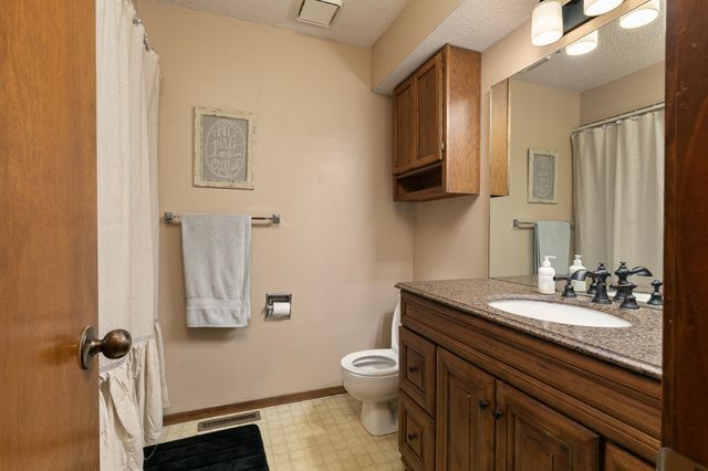 3917 W Harrison Street, Springfield, MO 65802