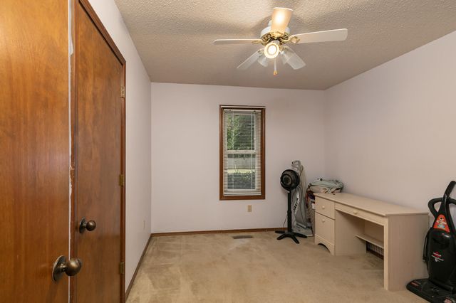 3917 W Harrison Street, Springfield, MO 65802
