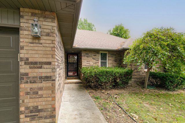 3917 W Harrison Street, Springfield, MO 65802
