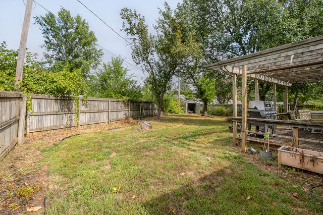 3917 W Harrison Street, Springfield, MO 65802