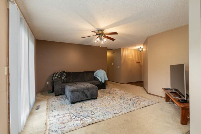 3917 W Harrison Street, Springfield, MO 65802