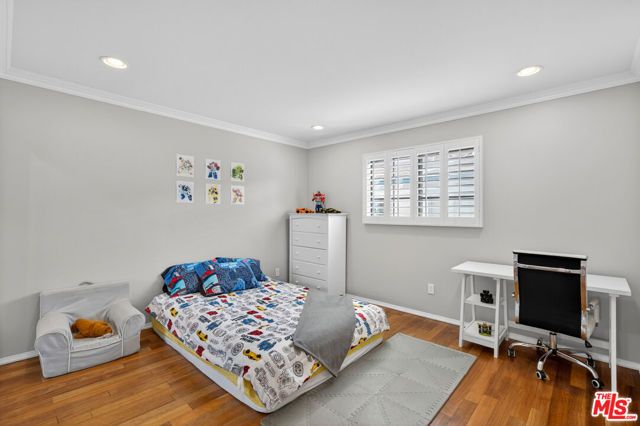 928 11th Street 2, Santa Monica, CA 90403