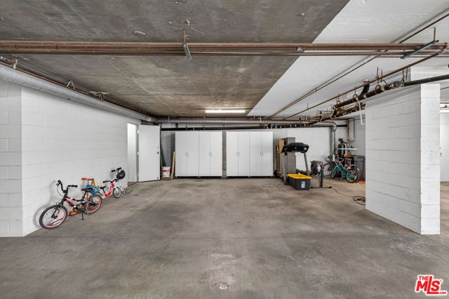 928 11th Street 2, Santa Monica, CA 90403