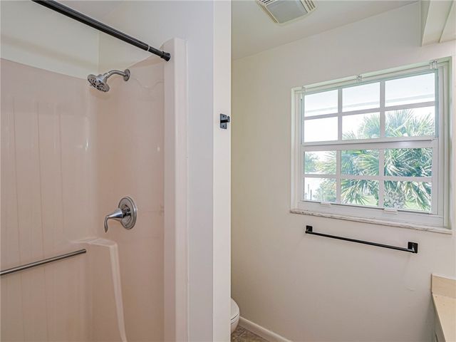 4890 Bethel Creek Drive 5, Vero Beach, FL 32963