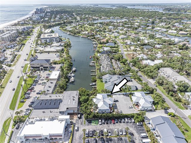 4890 Bethel Creek Drive 5, Vero Beach, FL 32963