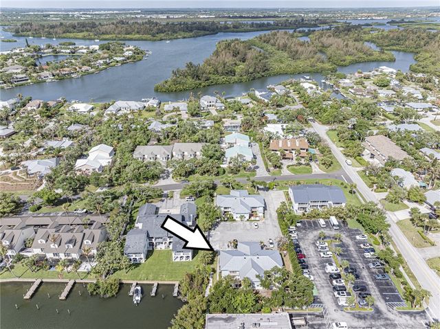 4890 Bethel Creek Drive 5, Vero Beach, FL 32963