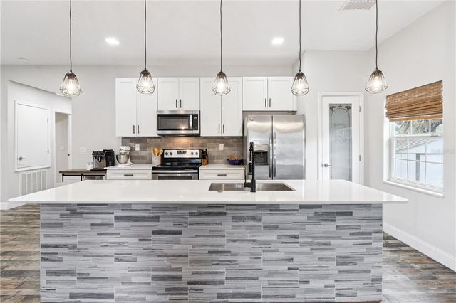 945 GORDON AVENUE, Bartow, FL 33830