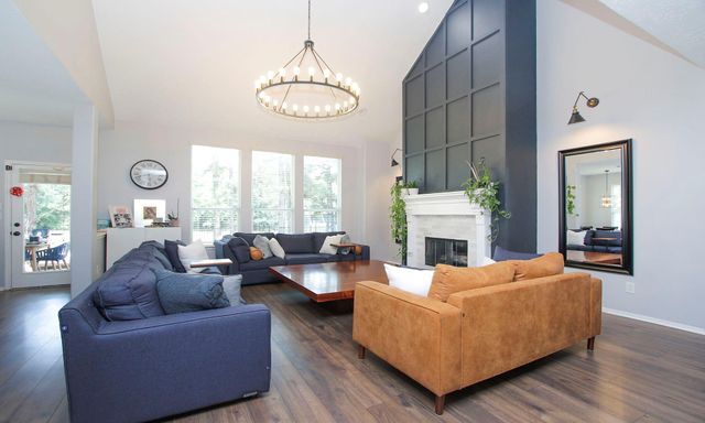 93 N Frontera Circle, The Woodlands, TX 77382